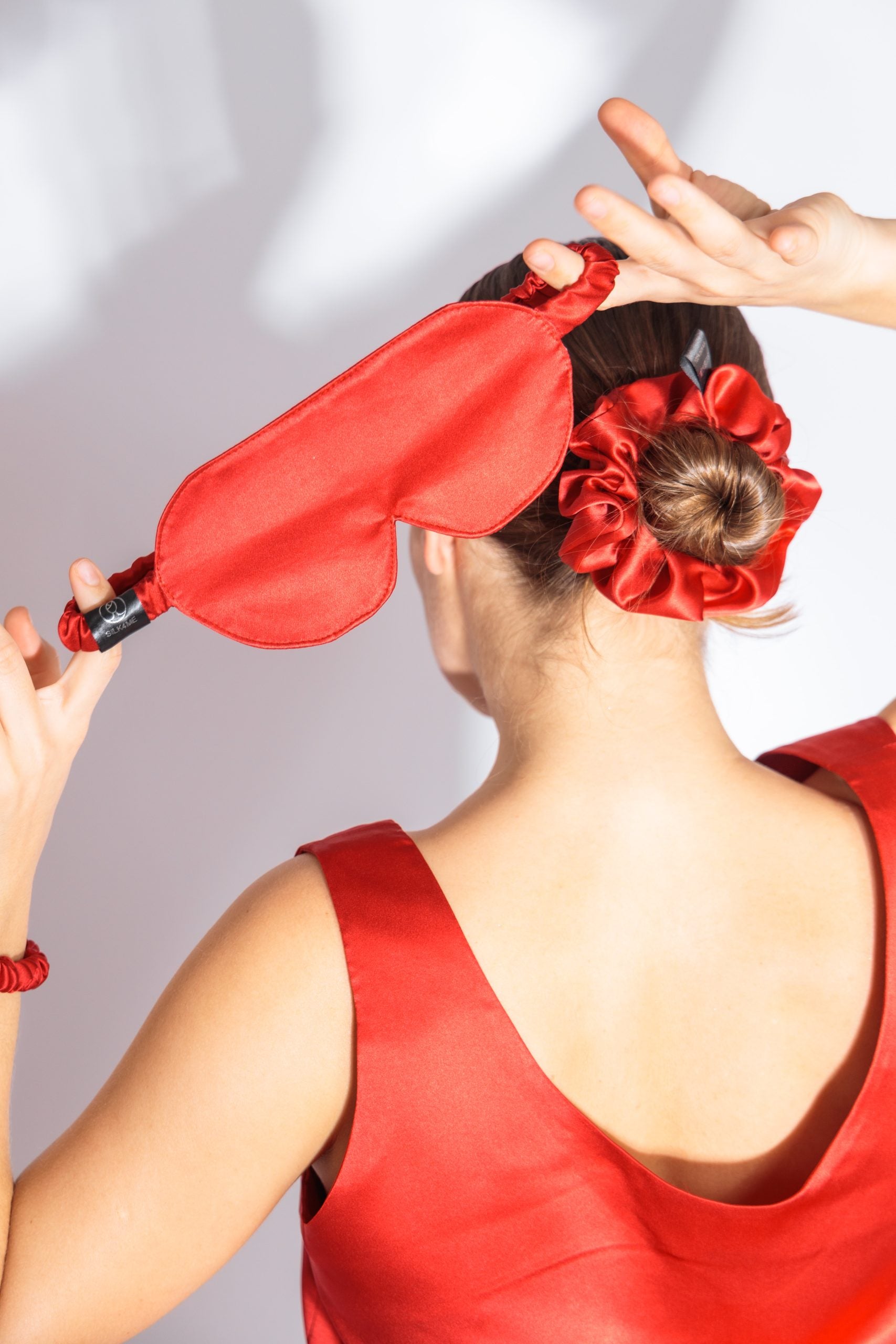 Silk sleep mask
